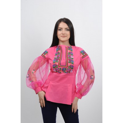 Embroidered blouse "Pink Pearl"